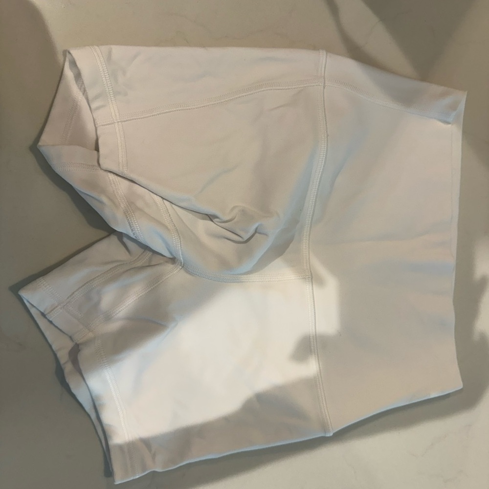 Lululemon Athletica Shorts 4inch